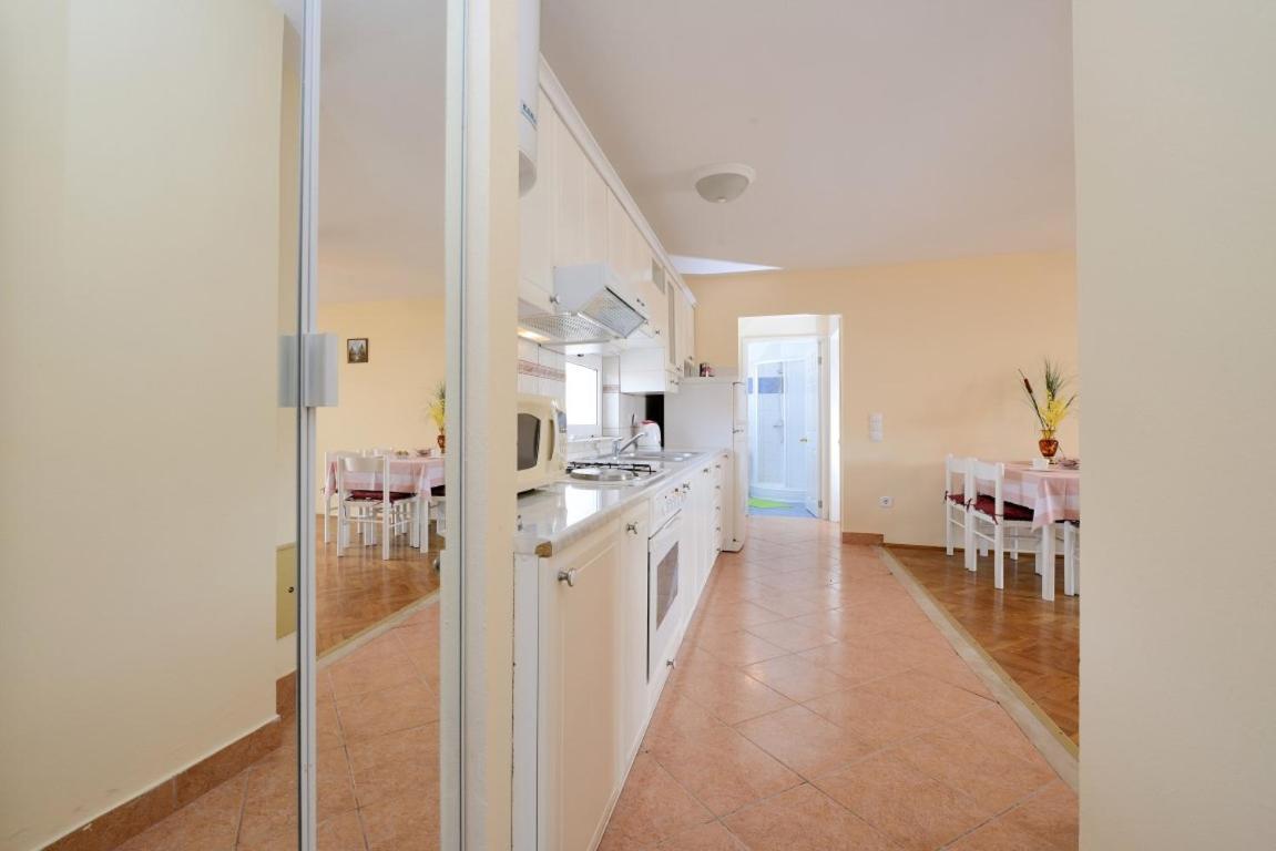 Apartment And Rooms Sidro Petrcane Εξωτερικό φωτογραφία