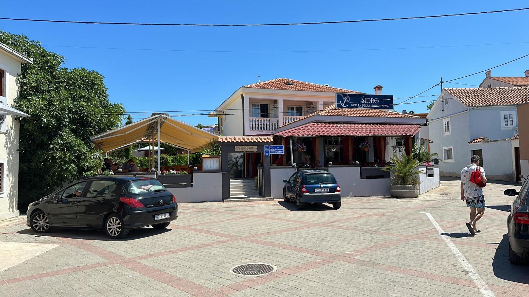 Apartment And Rooms Sidro Petrcane Εξωτερικό φωτογραφία