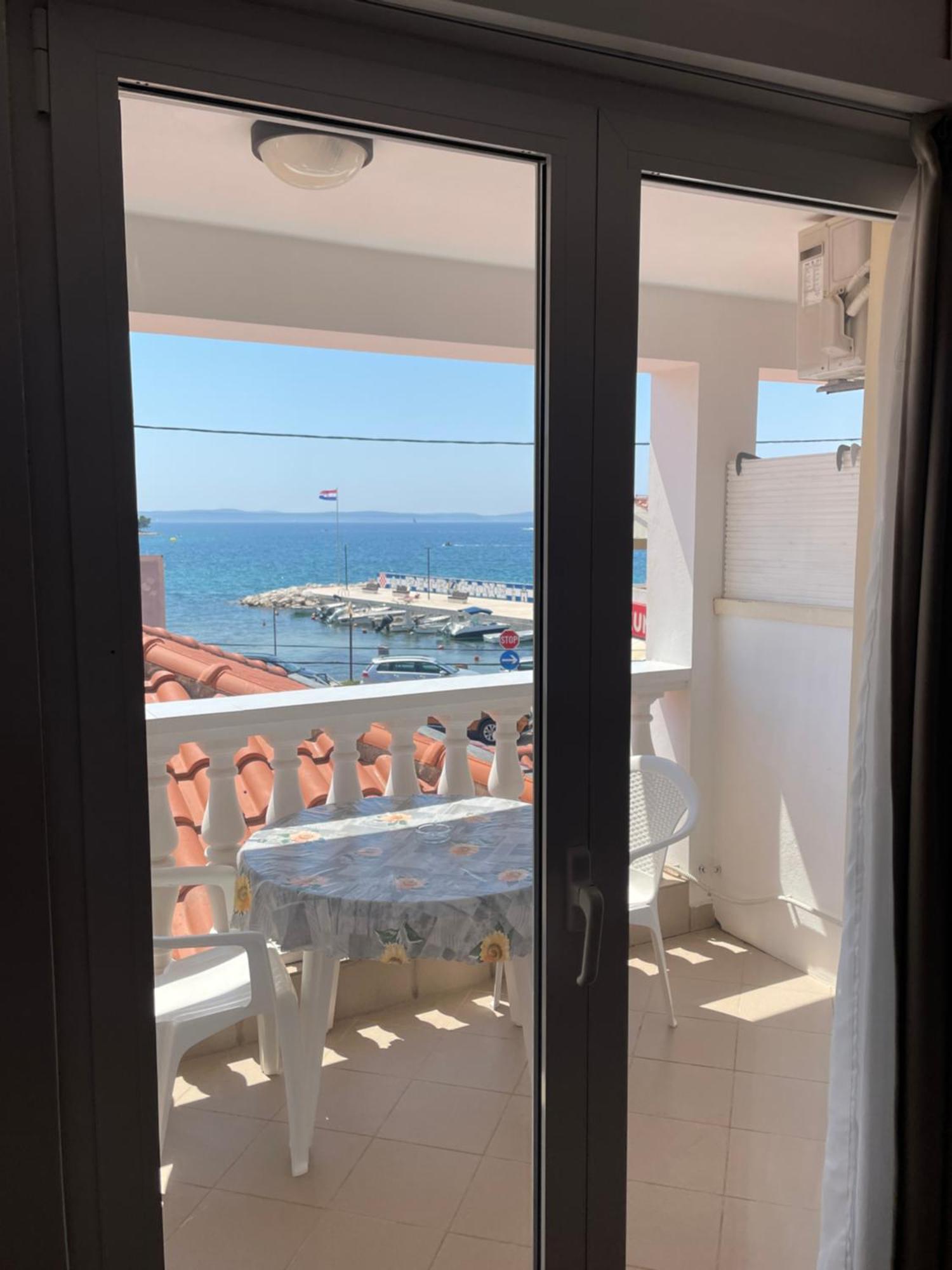 Apartment And Rooms Sidro Petrcane Εξωτερικό φωτογραφία